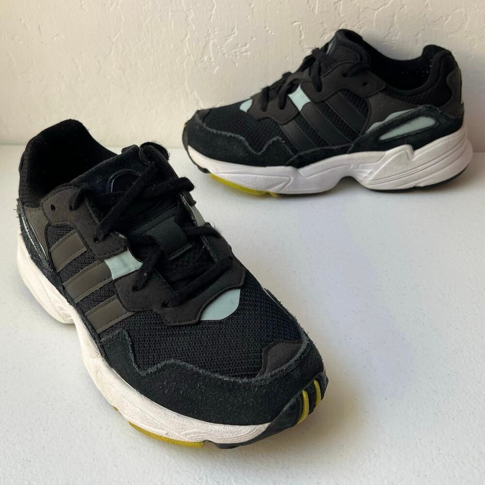 Adidas Kids Yung-96 Torsion Sneakers Chunky Retro Athletic Black Blue Youth 3.5